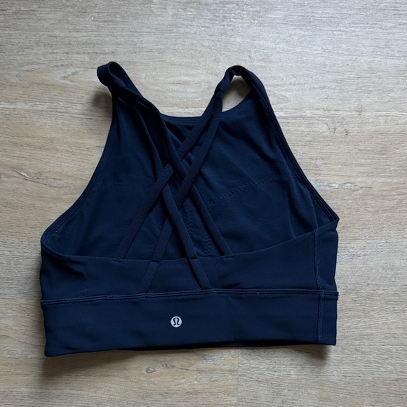lululemon high neck energy sports bra - Picture 1 of 2
